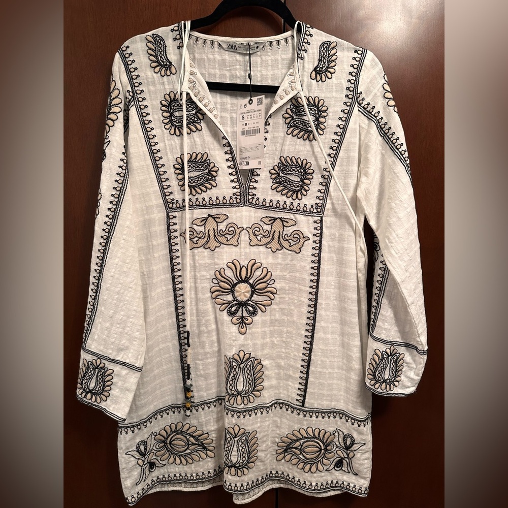Zara size S white with embroidery